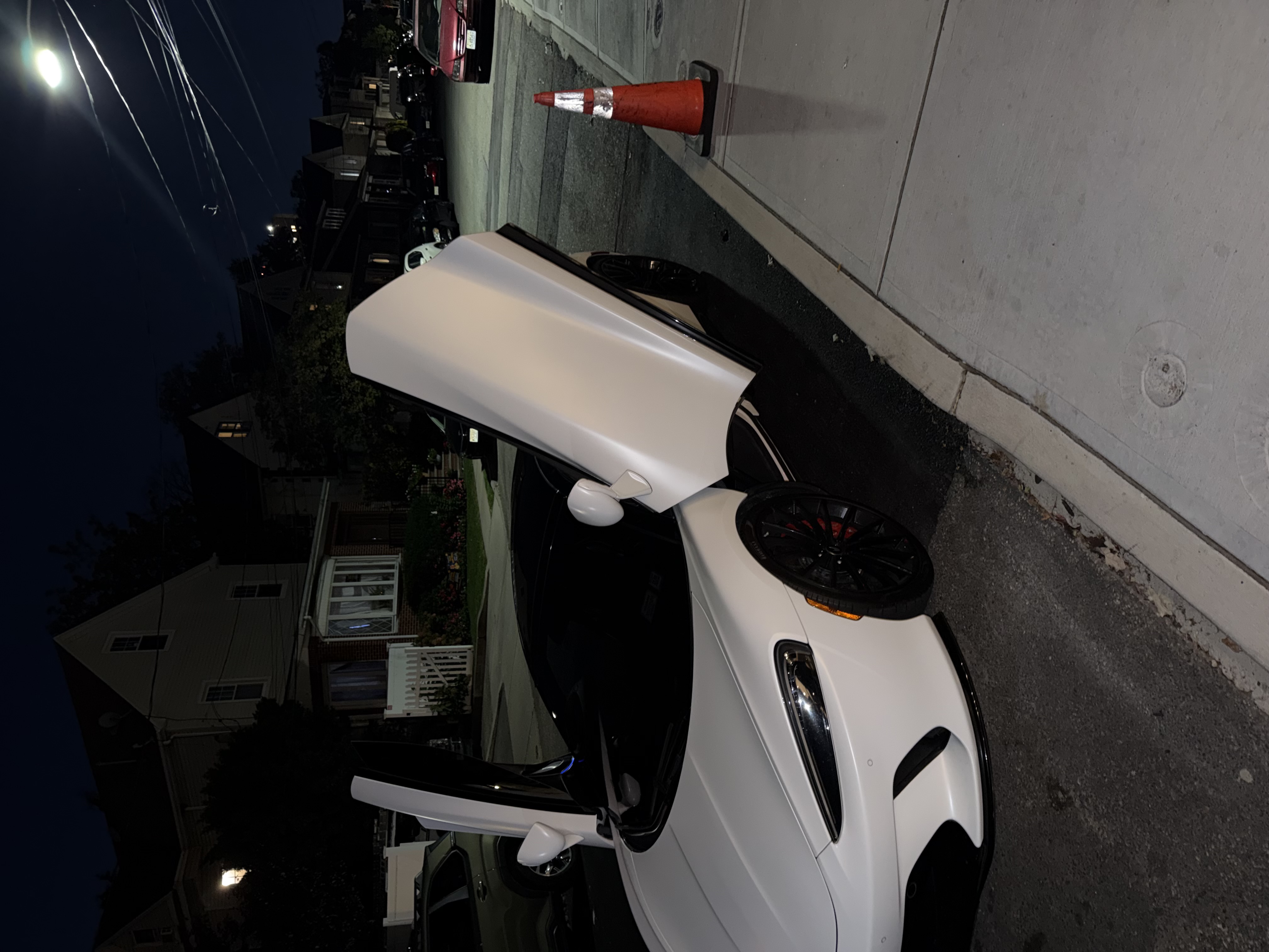 Mclaren Aventura — photo 1
